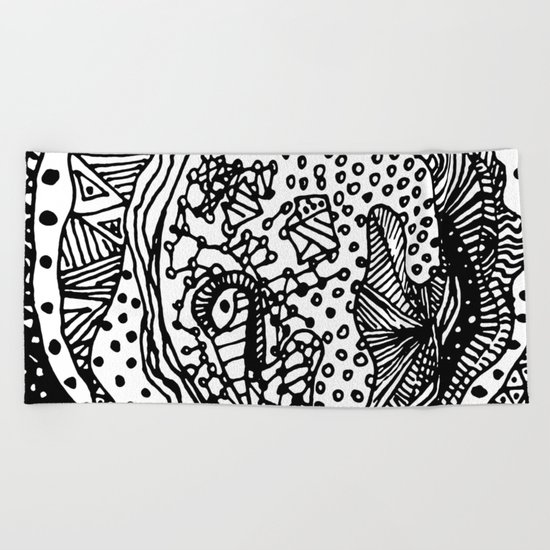Full Moon Love - BW Beach Towel
