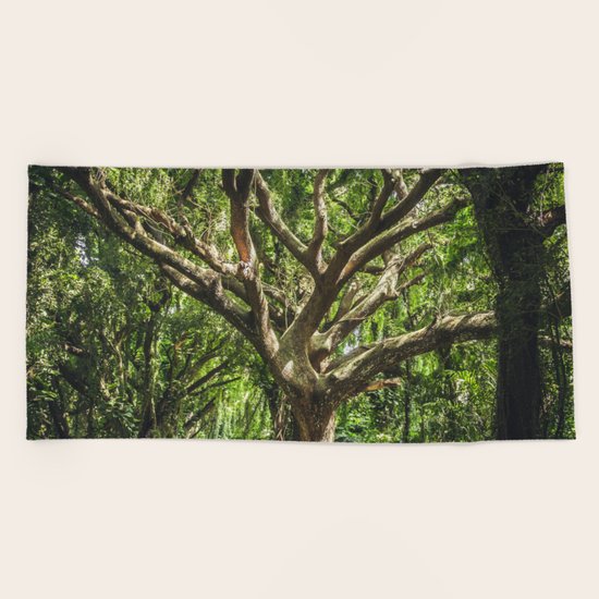 THE TREE Beach Towel