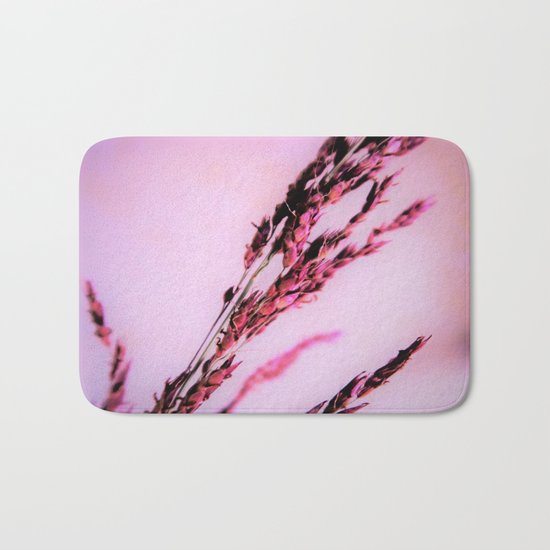 soft and tender gras Bath Mat