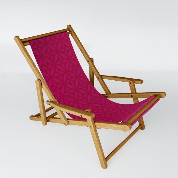 Retro Pattern Dark Raspberry Sling Chair