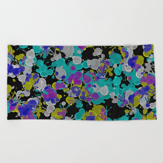 Dark Splatter - Abstract, paint splatter pattern in black, cyan, yellow, white and green Beach Towel