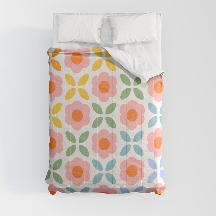 Retro Flower Pattern - rainbow Comforter
