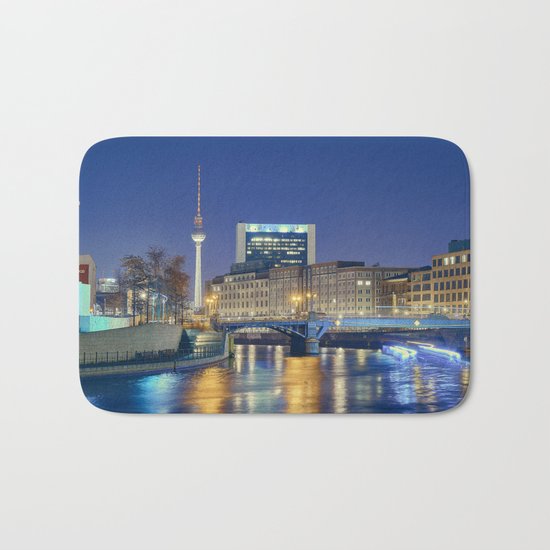 Berlin. Spree at night Bath Mat