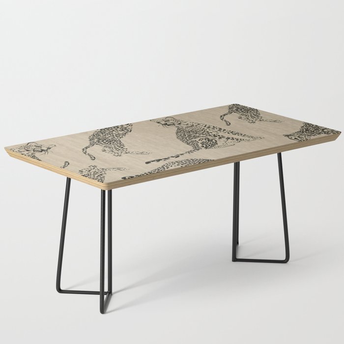 tan leopard pattern