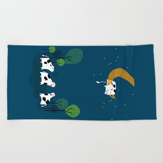 A cow jump over the moon Beach Towel