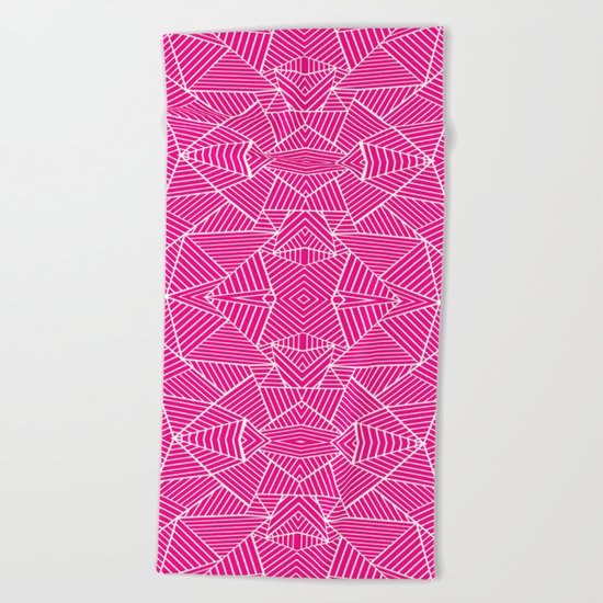 Ab Zoom Mirror Fushia Beach Towel