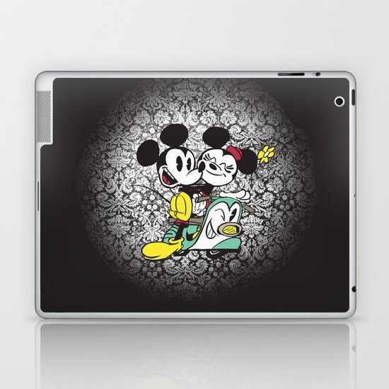 Croissant de Triomphe Laptop & iPad Skin