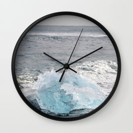 Resting Ice Wall Clock | Photo, Nature 