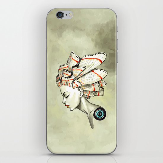 Moth 2 iPhone & iPod Skin