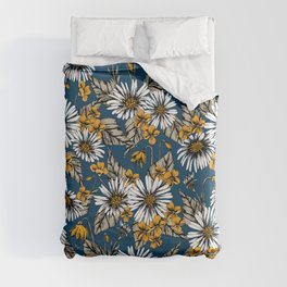 Blue, Yellow & White Daisy Floral Pattern With Ink Outlines Duvet Cover