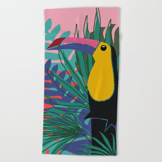 Toucan pink Beach Towel