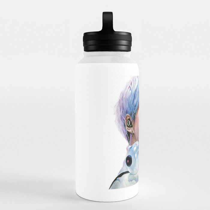 https://ctl.s6img.com/society6/img/7Oy3kGWz78c_r9qRF6bH1bz3c_s/w_700/water-bottles/32oz/handle-lid/right/~artwork,fw_3390,fh_2229,fx_719,fy_214,iw_1800,ih_1800/s6-original-art-uploads/society6/uploads/misc/b7a5457c30174ebeae308044adf78a3a/~~/bts-suga-colored-pencil-drawing-water-bottles.jpg