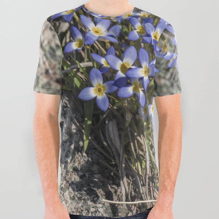 Tiny bluets All Over Graphic Tee