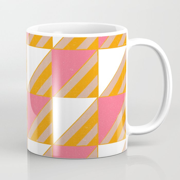 pink checkers Coffee Mug