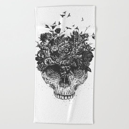 My head is a jungle (b&w) Beach Towel