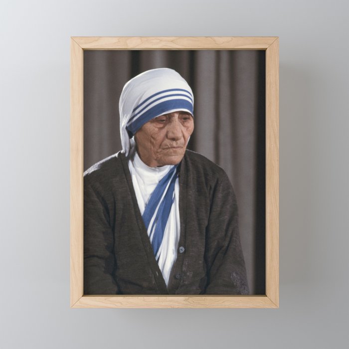 Mother Teresa Portrait - 1971 Framed Mini Art Print