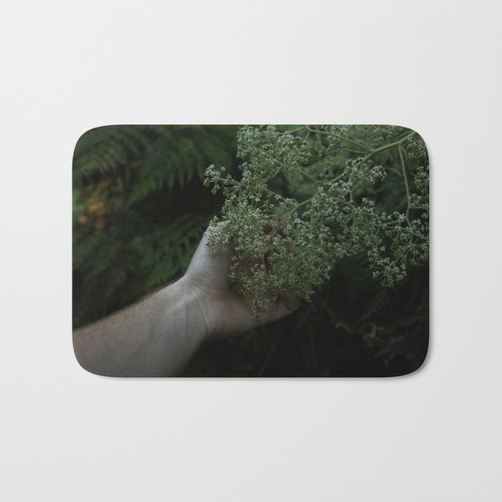 Closure Bath Mat