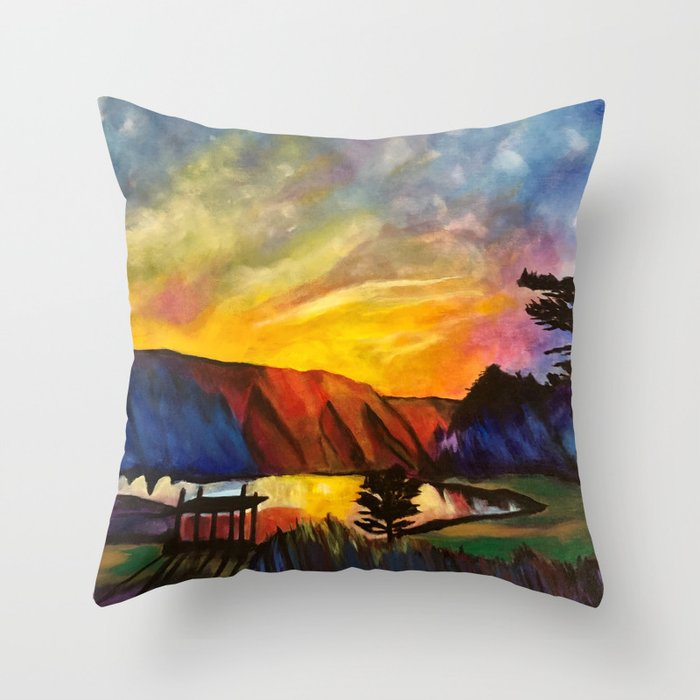 Sun Rises on Potter County Throw Pillow