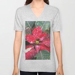 Raindrops on a poinsettia Christmas flower V Neck T Shirt