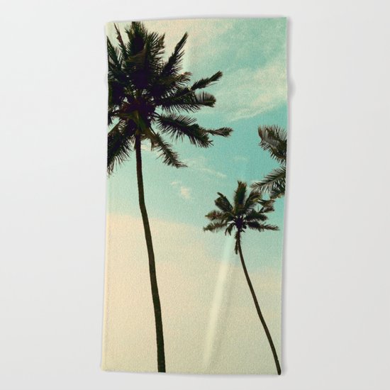 The sky's the limit Beach Towel