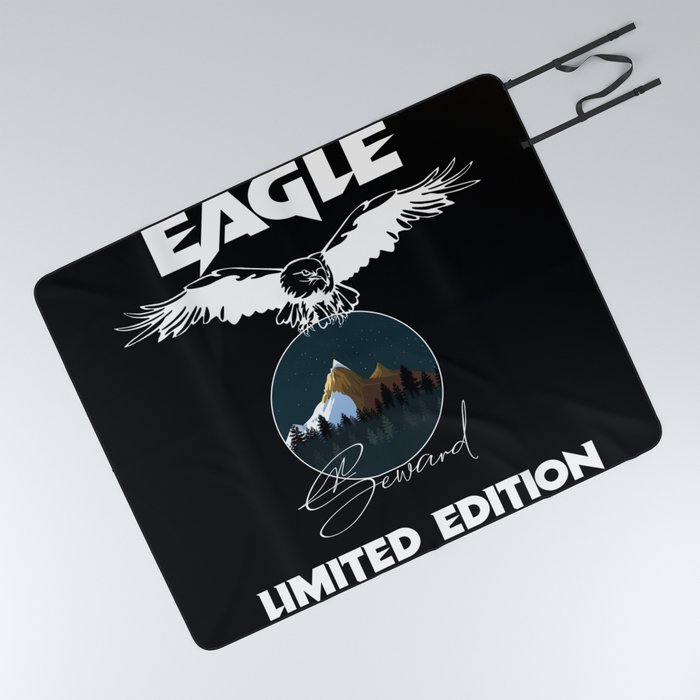 Eagle Limited Edition Seward Retro Vintage Picnic Blanket