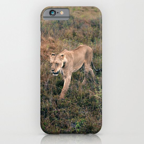 Lone Lion. iPhone & iPod Case