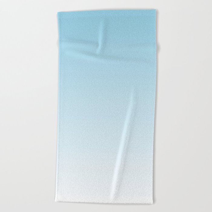 BLUE SKY COLOR Ombre Pattern Beach Towel