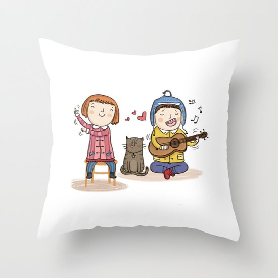 IN LOVE Throw Pillow