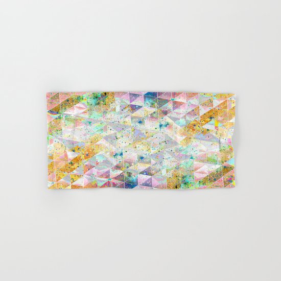 SIMPLY GEOMETRIC Hand & Bath Towel