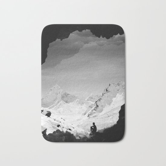 Snowy Isolation Bath Mat