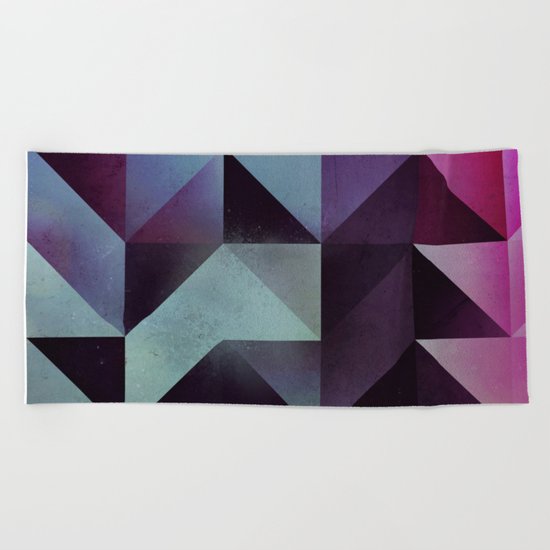 shydz'f ynsynyty Beach Towel