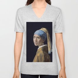 The Nic With the Pearl Earring (Nicholas Cage Face Swap) V Neck T Shirt