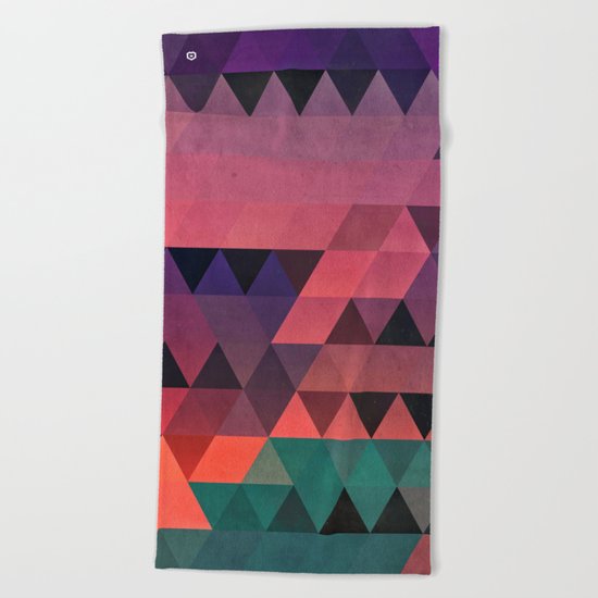 tryy cyty Beach Towel
