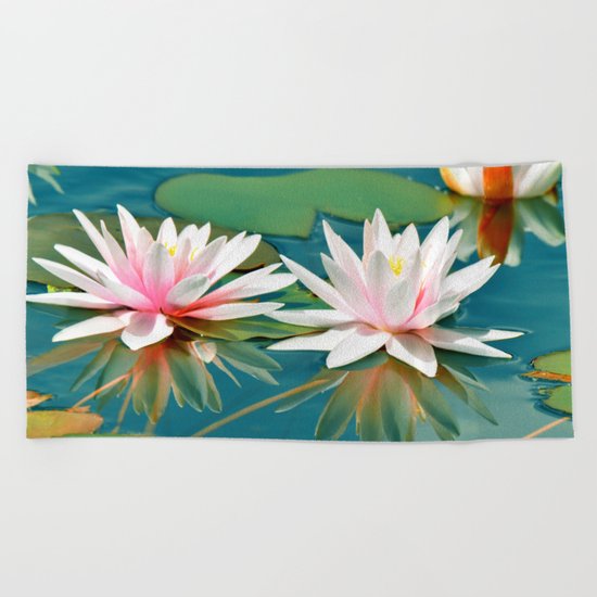 Waterlily 250 Beach Towel