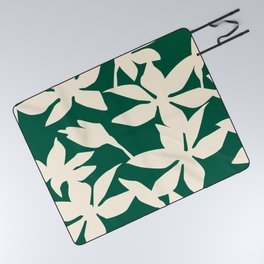 Green Leaf Chic Pattern Picnic Blanket