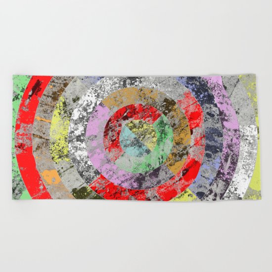 Textured Bullseye - Abstract, marble, pastel colours Beach Towel