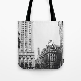 New York City | Architecture in NYC | Black and White Film Style Tote Bag