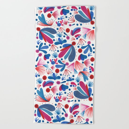 Love Heritage Beach Towel