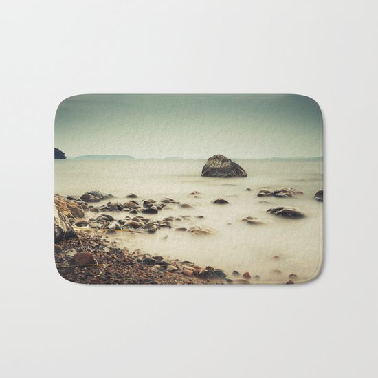 The rebel II Bath Mat