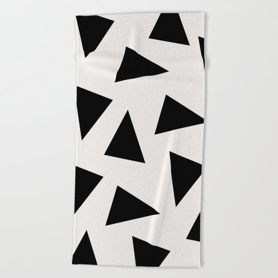 black triangle pattern II Beach Towel