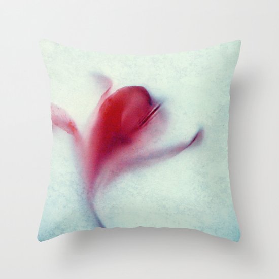miss lilia Throw Pillow