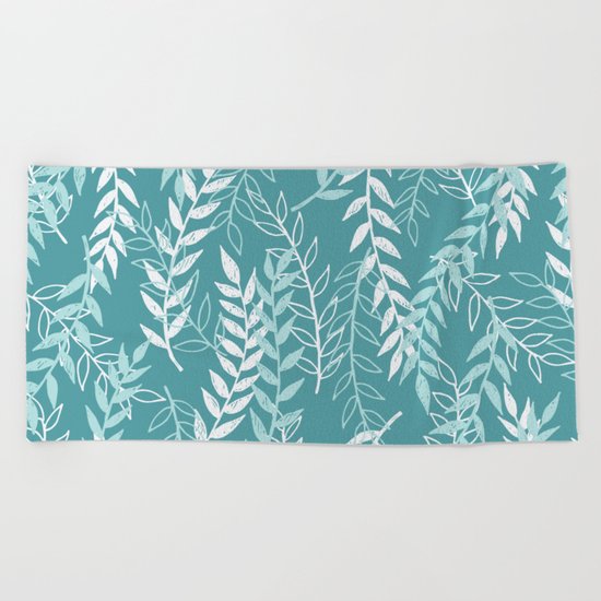 Green leaves Beach Towel