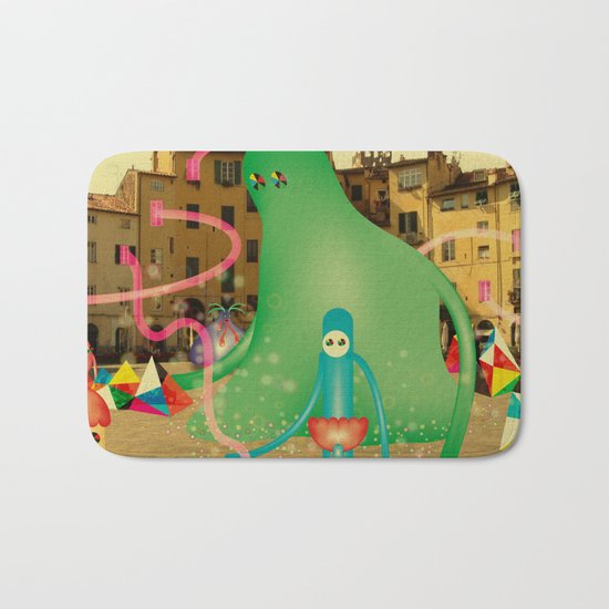 LuCCA è AbiTAtA dai MostRi Bath Mat