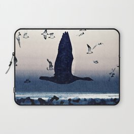 The goose and the seagulls Laptop Sleeve