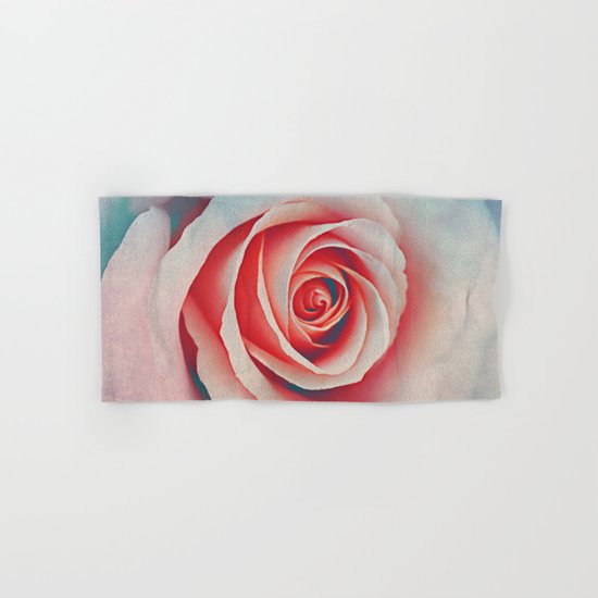 Romantic rose(7). Hand & Bath Towel
