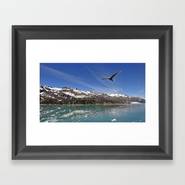 large single gull Framed Art Print
