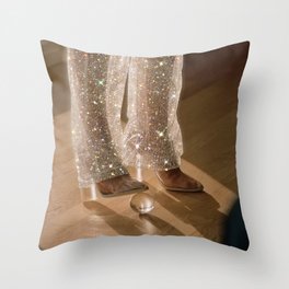 The game Throw Pillow