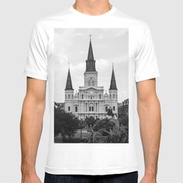 St. Louis Cathedral in New Orleans  BW T Shirt
