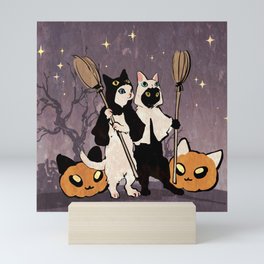 halloween cats Mini Art Print
