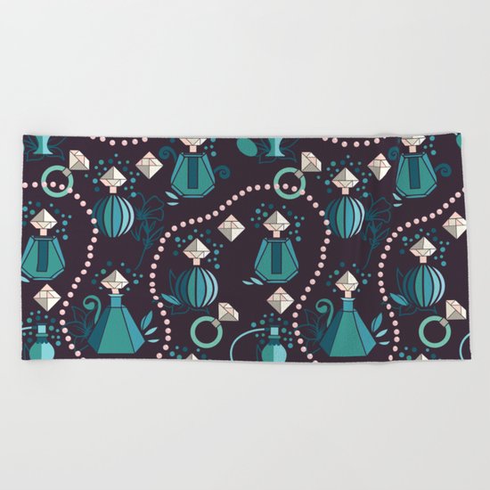Diamonds and pearls Beach Towel